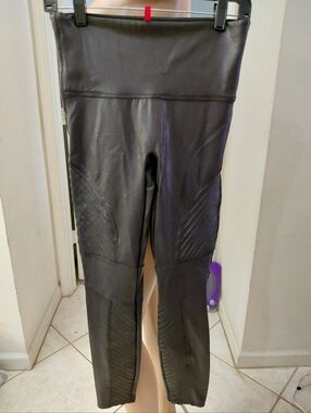 NWOT SPANX Black Faux Leather High-Waist Leggings SZ. LG MOTO STRETCHY HOT!